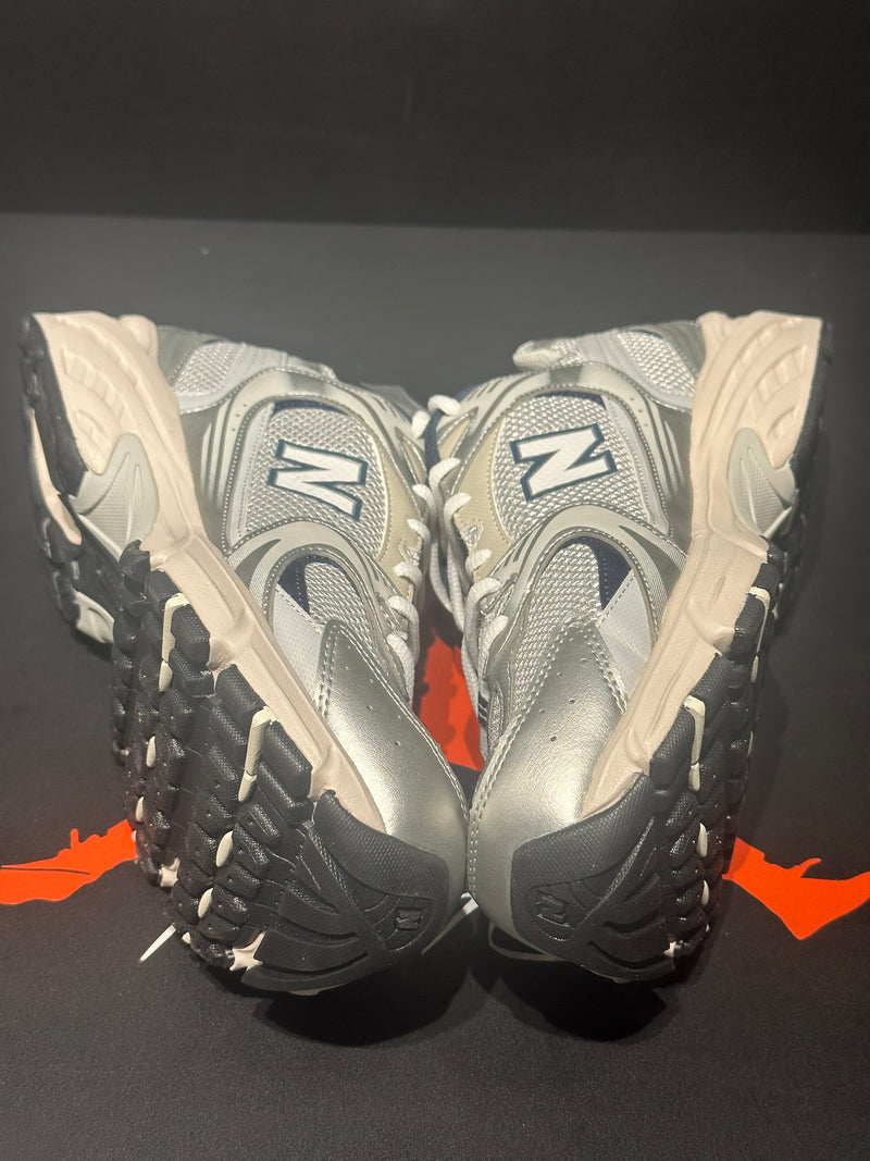 Tênis New Balance 530 “Steel Grey” - Pronta Entrega
