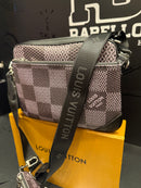 Bolsa Louis Vuitton Bag Trio Messenger Cobalt Cinza Preto - Pronta Entrega