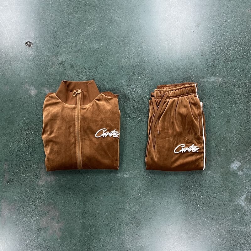 Conjunto Corteiz Allstarz VVS Velour - Encomenda