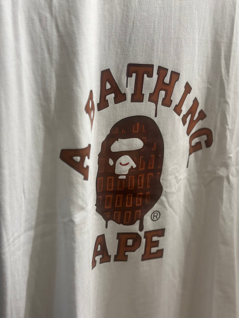 Camiseta BAPE A Bathing Ape Branca - Pronta Entregar