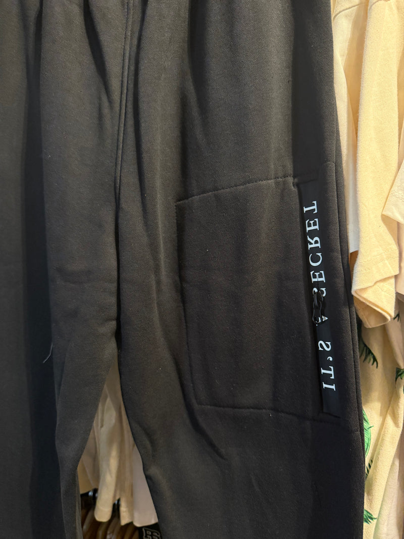 Conjunto TRAPSTAR Moletom Logo Colors Preto - Pronta Entrega