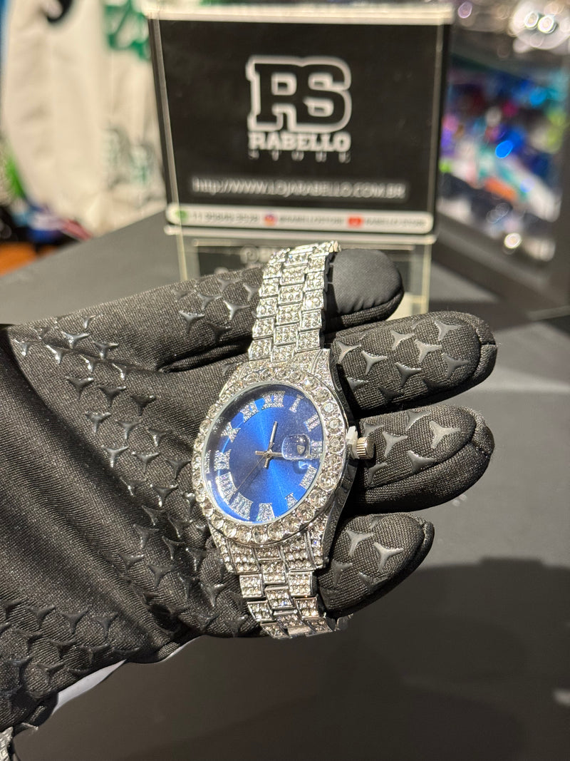 Relógio Cravejado Iced Out Prata Fundo Azul - Pronta Entrega