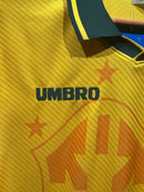 Camiseta Umbro Retrô Seleção Brasileira 1994 Ronaldo Fenômeno