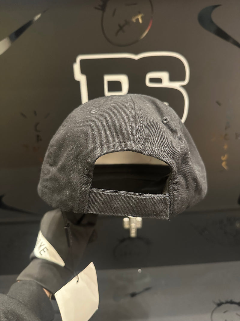 Boné Balenciaga Preto Aba Curva Cortada - Pronta Entrega
