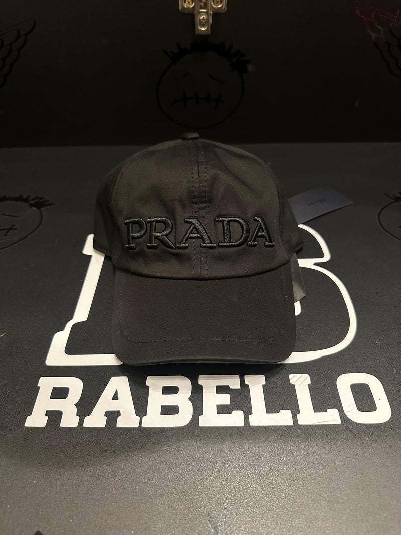 Boné Prada Black Aba Curva Logo Frontal - Pronta Entrega