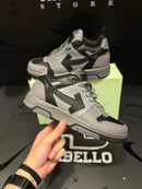 Tênis Off-White Out of Office 'Black Gradient’- Pronta Entrega