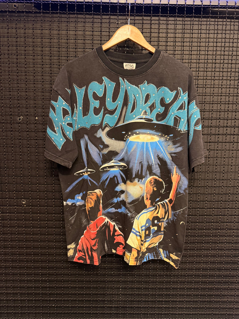 Camiseta Valley Dreams Boys OVNI - Pronta Entrega