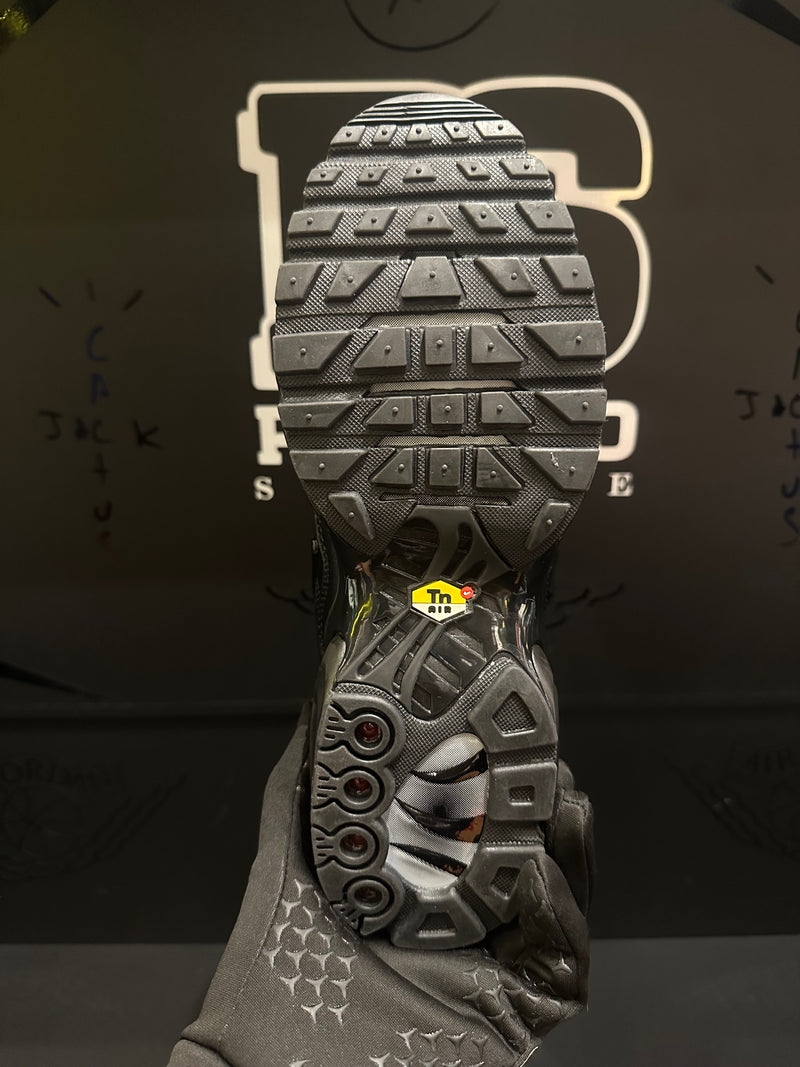 Tênis Nike Air Max TN Plus “Triple Black” - Pronta Entrega