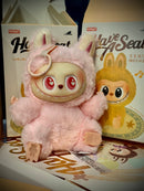 Boneco Labubu “Have a Seat” – Chaveiro | Mini Figura Colecionável Pop Mart - Pronta Entrega