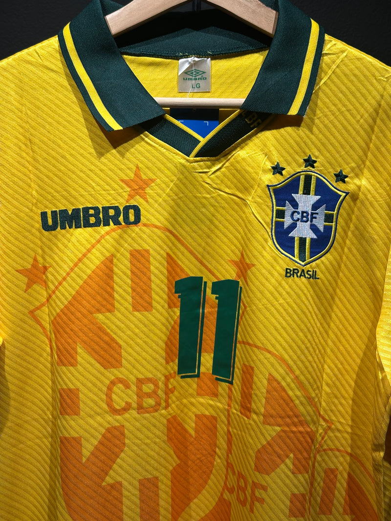 Camiseta Umbro Retrô Seleção Brasileira 1994 Romário