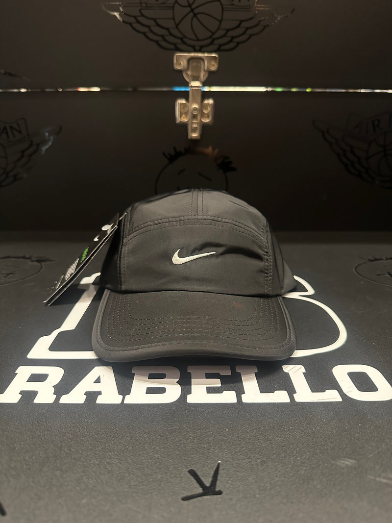 Boné Aba Curva Dri-Fit Nike Swoosh White - Pronta Entrega