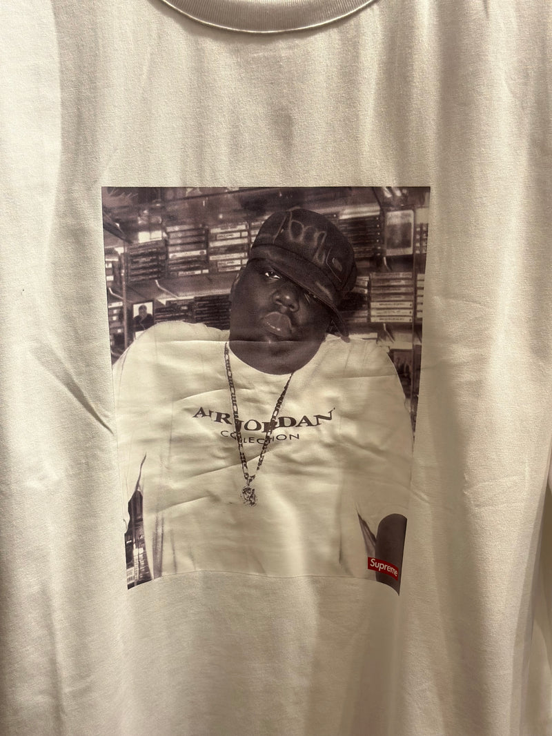 Camiseta SUPREME X Air Jordan Notorious BIG Branca - Pronta Entrega