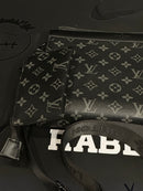 Bolsa Louis Vuitton Monogram Duo Black - Pronta Entrega