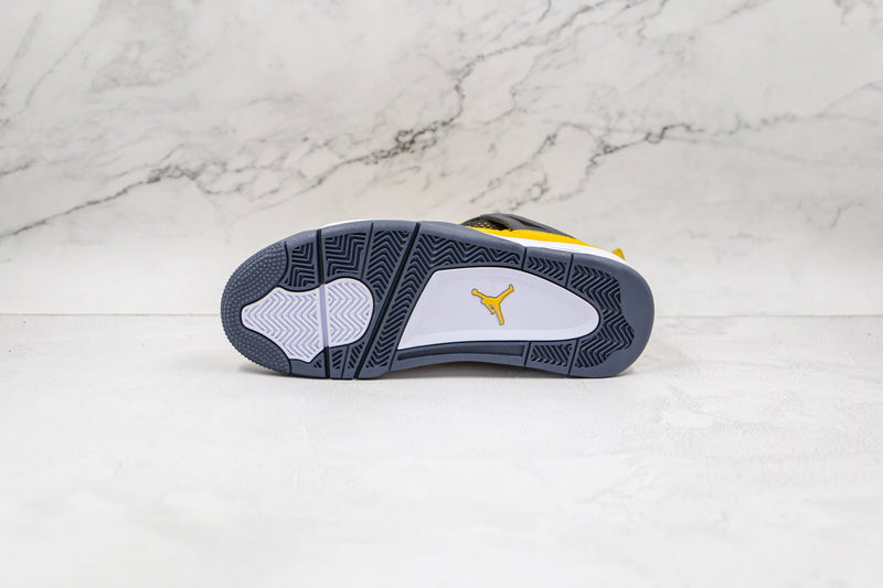 Jordan 4 Retro Lightning - Encomenda