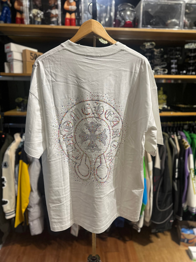 Camiseta Chrome Hearts Branca Logo Multicolor Brilhante - Pronta Entregar
