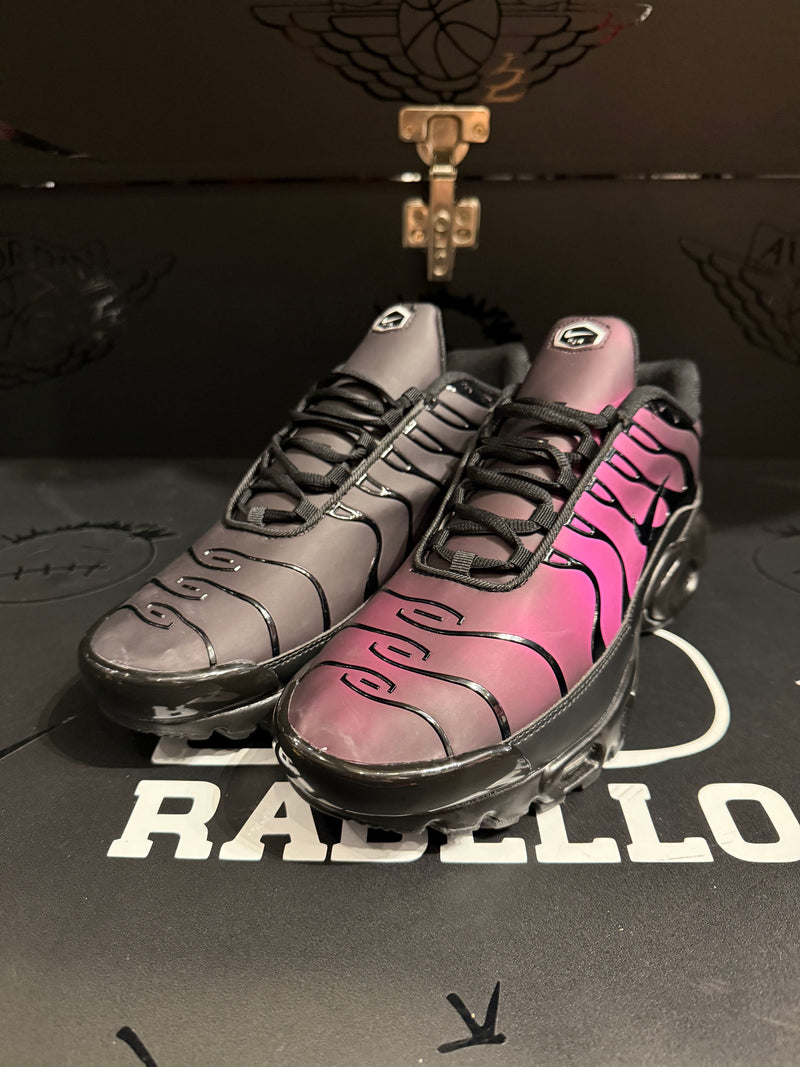 Tênis Air Max TN Plus Pink Black Gradient - Pronta Entrega