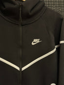Conjunto Nike Tech Fleece Black Refletivo - Pronta Entrega