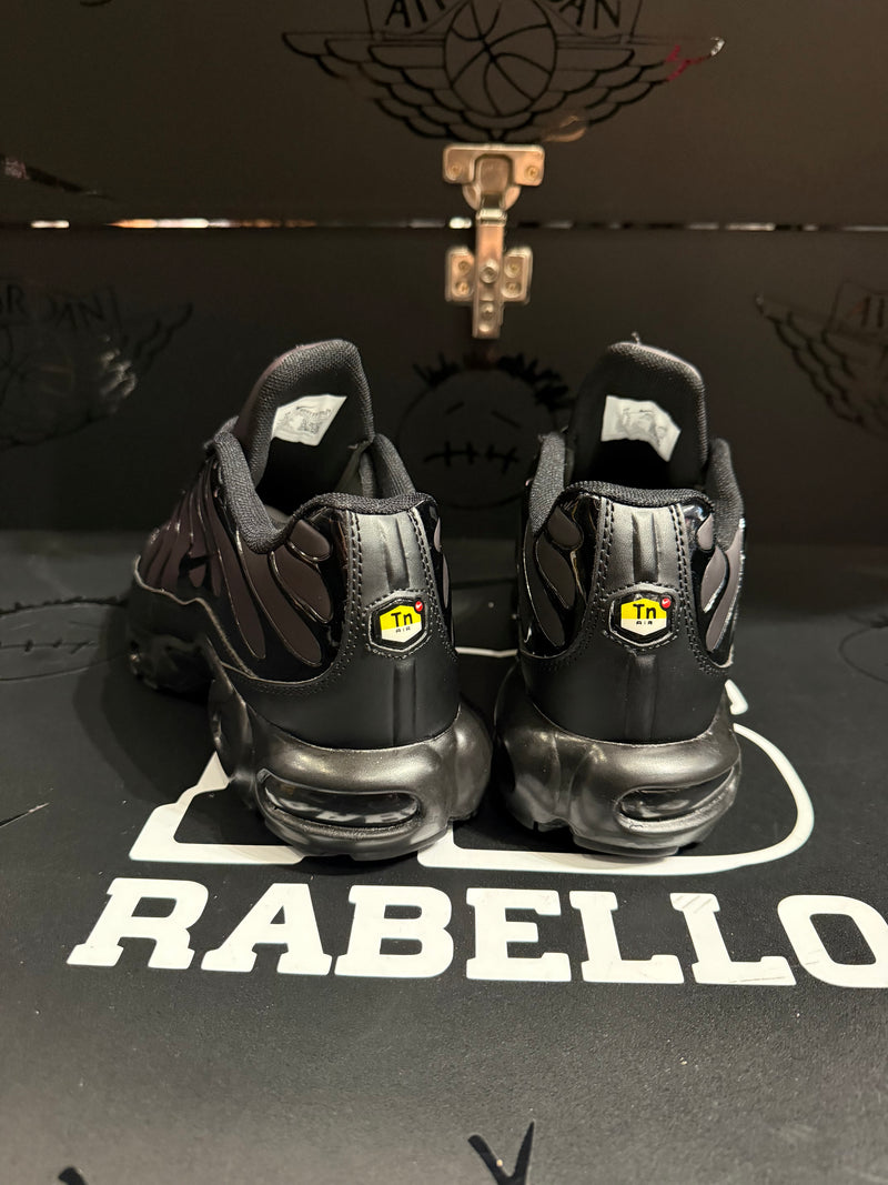 Tênis Air Max TN Plus Pink Black Gradient - Pronta Entrega