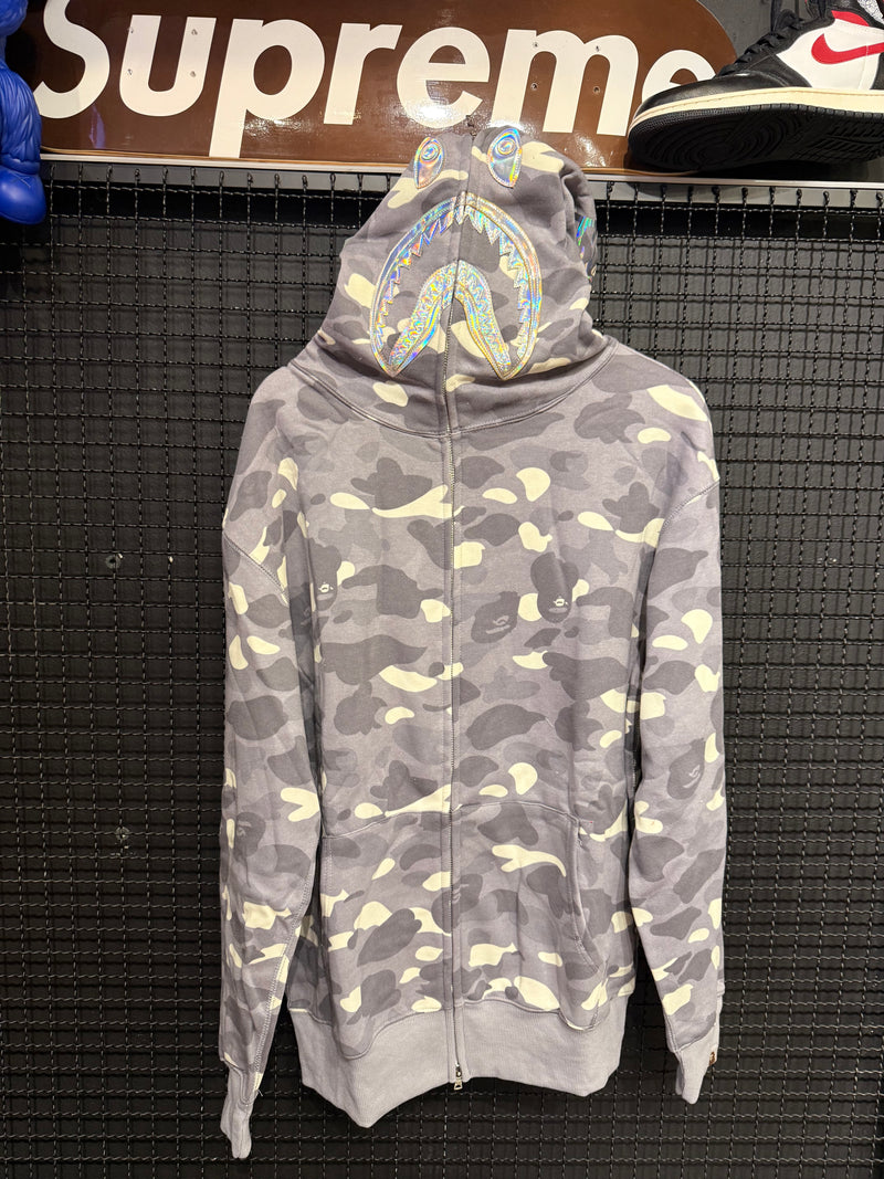 Jaqueta Bape Shark Camo Grey Metallic - Pronta Entrega