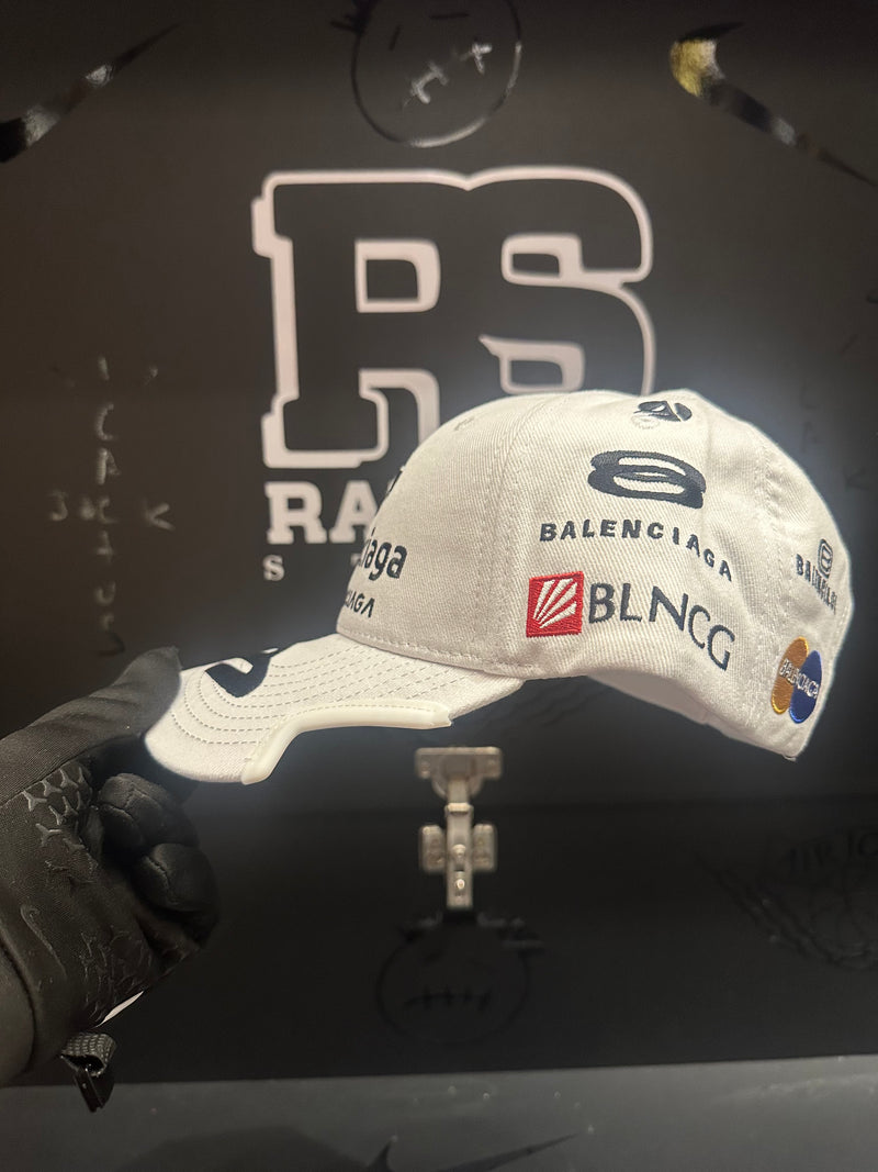 Boné Aba Curva Cortada Balenciaga Branco - Pronta Entrega
