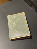 Carteira Louis Vuitton Pocket Organizer Monogram Titanium - Pronta Entrega