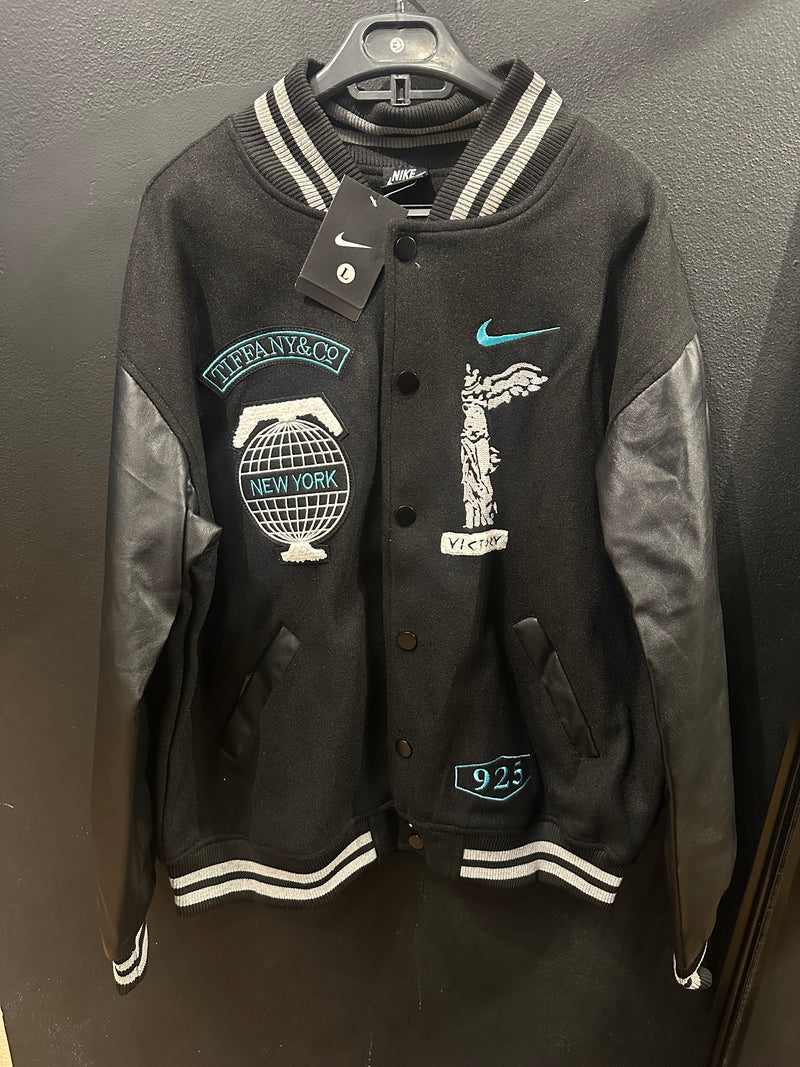 Jaqueta Varsity Nike X Tiffany & Co - Pronta Entrega