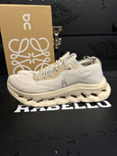 Tênis On Running Cloudtilt Loewe Sand - Pronta Entrega