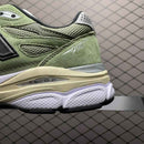 New Balance x JJJJound 990v3 MiUSA Vert Olive