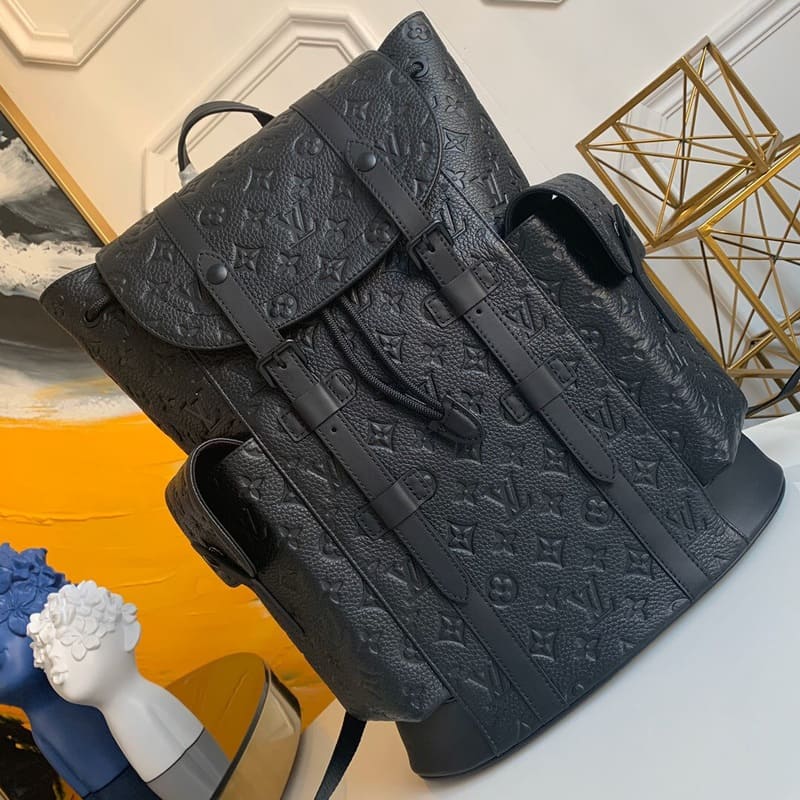 Mochila Louis Vuitton Christopher MM Monogram - Encomenda
