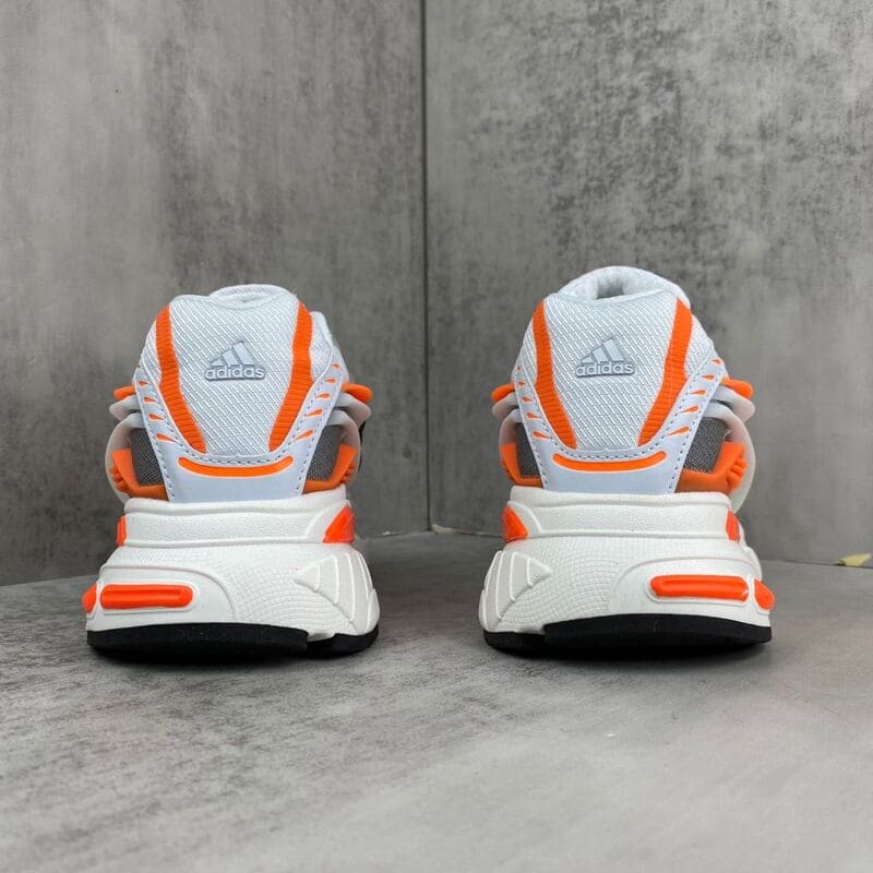 Pharrell Williams x Adidas Adistar Jellyfish Focus Olive Orange - ENCOMENDA