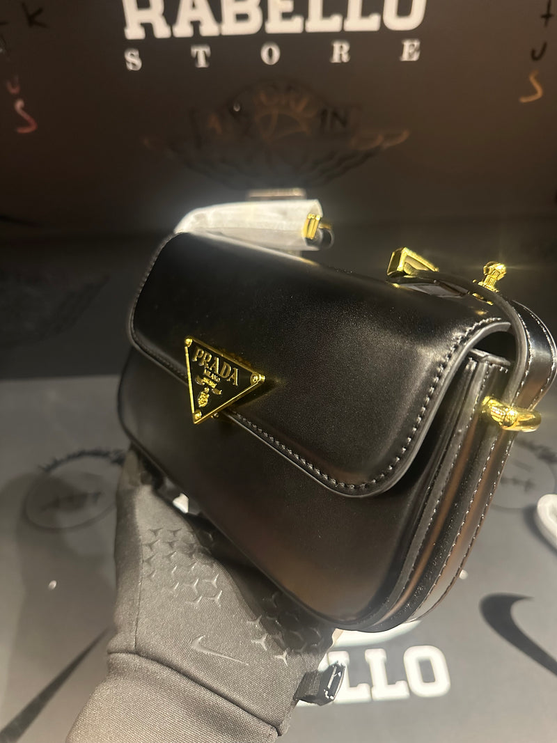 Bolsa Prada Black Logo Triangular Gold - Pronta Entrega