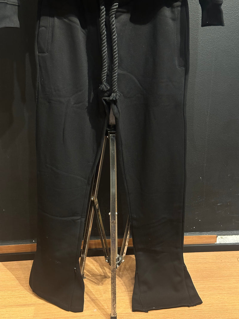 Conjunto Syna Moletom “Forgives Me” All Black - Pronta Entrega