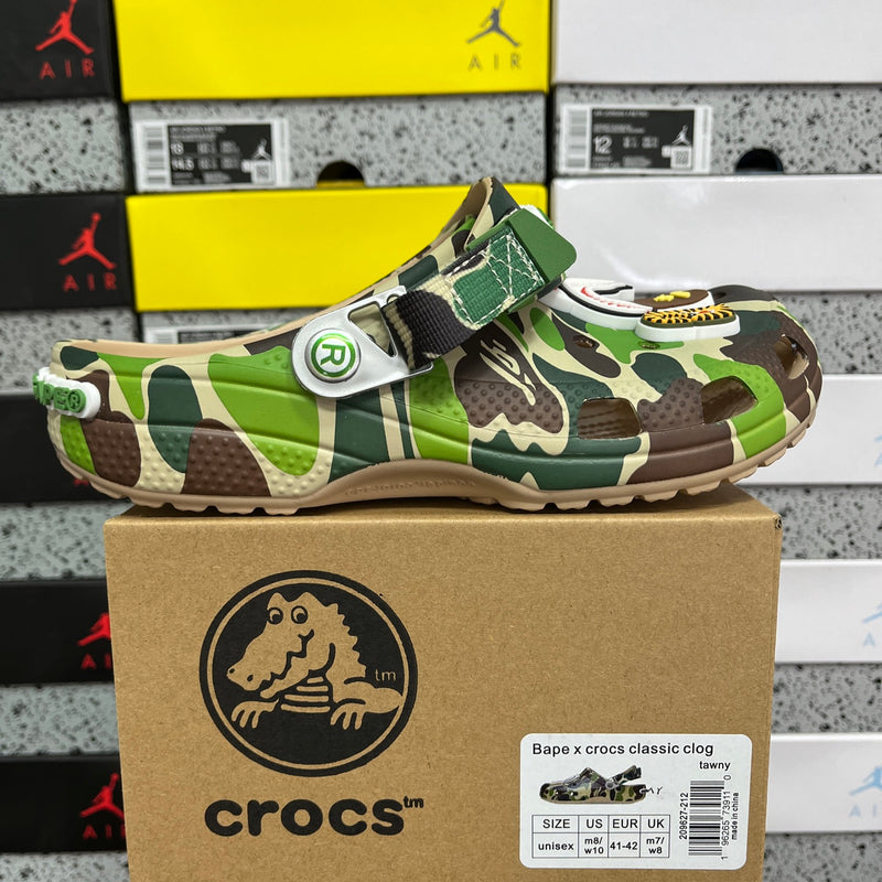 BAPE x Crocs Classic Clog - Encomenda