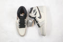 Jordan 1 Retro High OG Defiant SB NYC to Paris - Encomenda