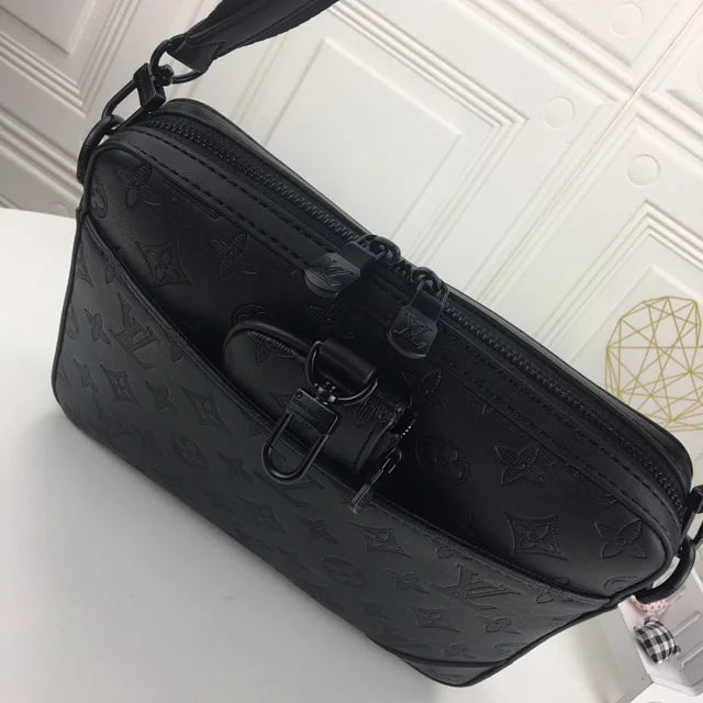 Louis Vuitton Duo Messenger Bag - Encomenda