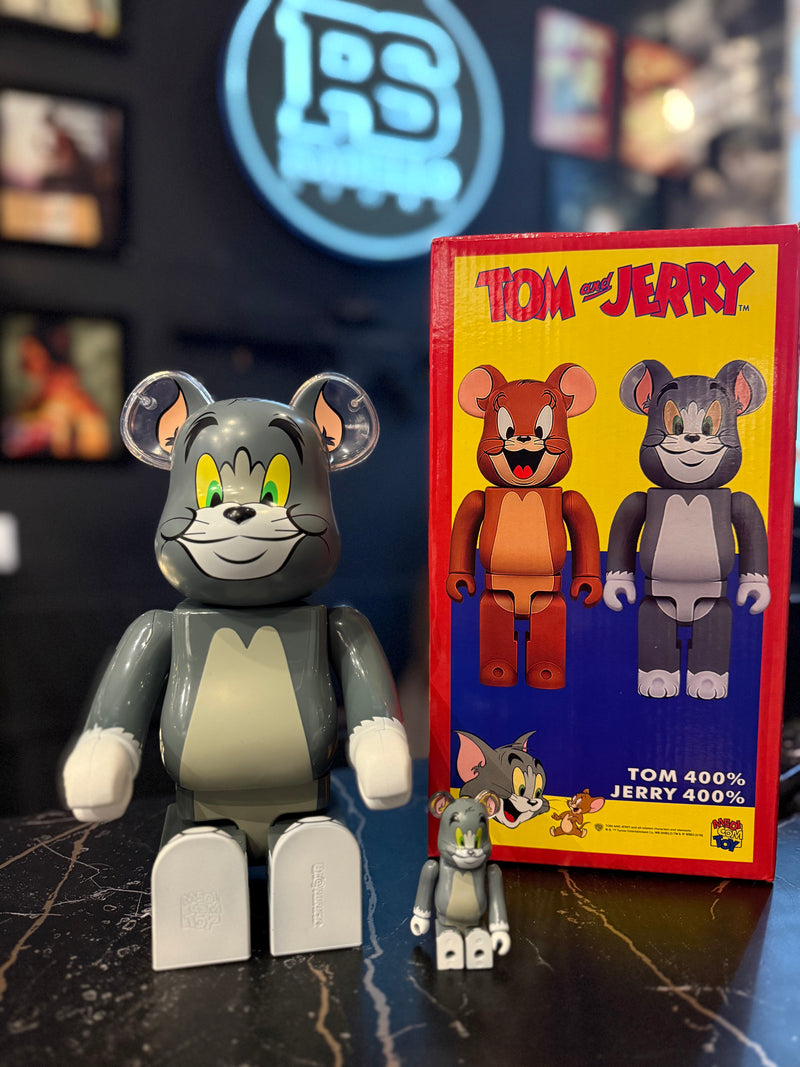Bearbrick Bear Tom & Jerry 400% + Mini Boneco Tom Medicom Toy Boneco Colecionável 28cm - Pronta Entrega
