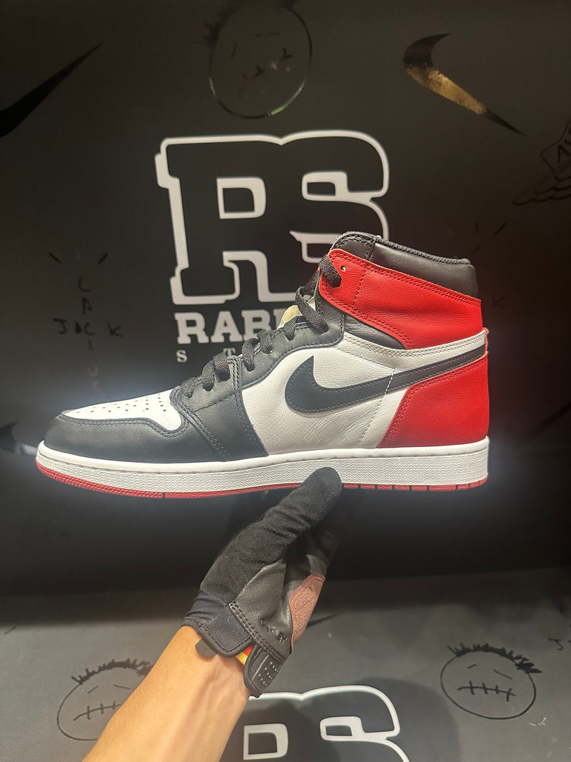 Tênis Nike Air Jordan 1 High Retro Black Toe - Pronta Entrega