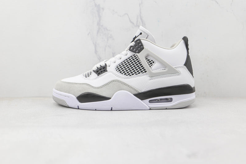 Jordan 4 Retro Military Black - Encomenda