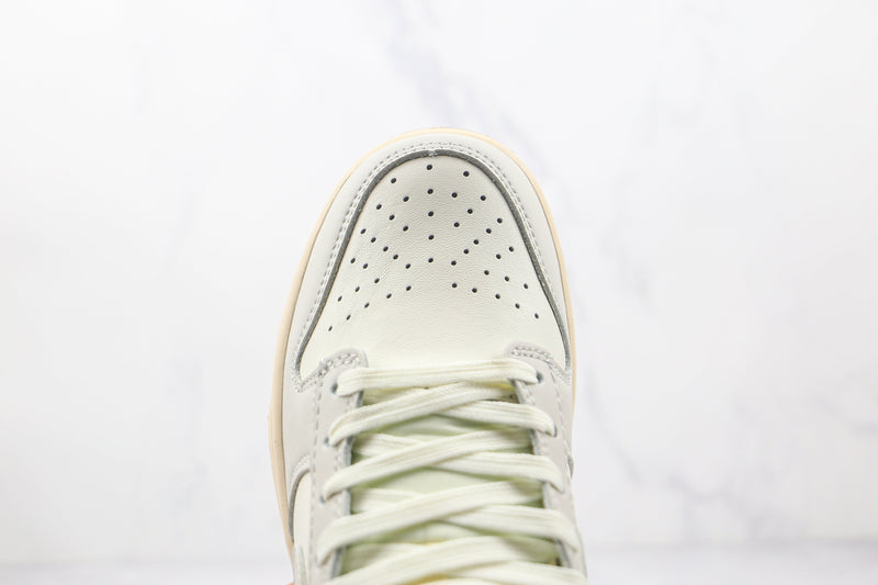 Nike Dunk Low Light Bone - Encomenda