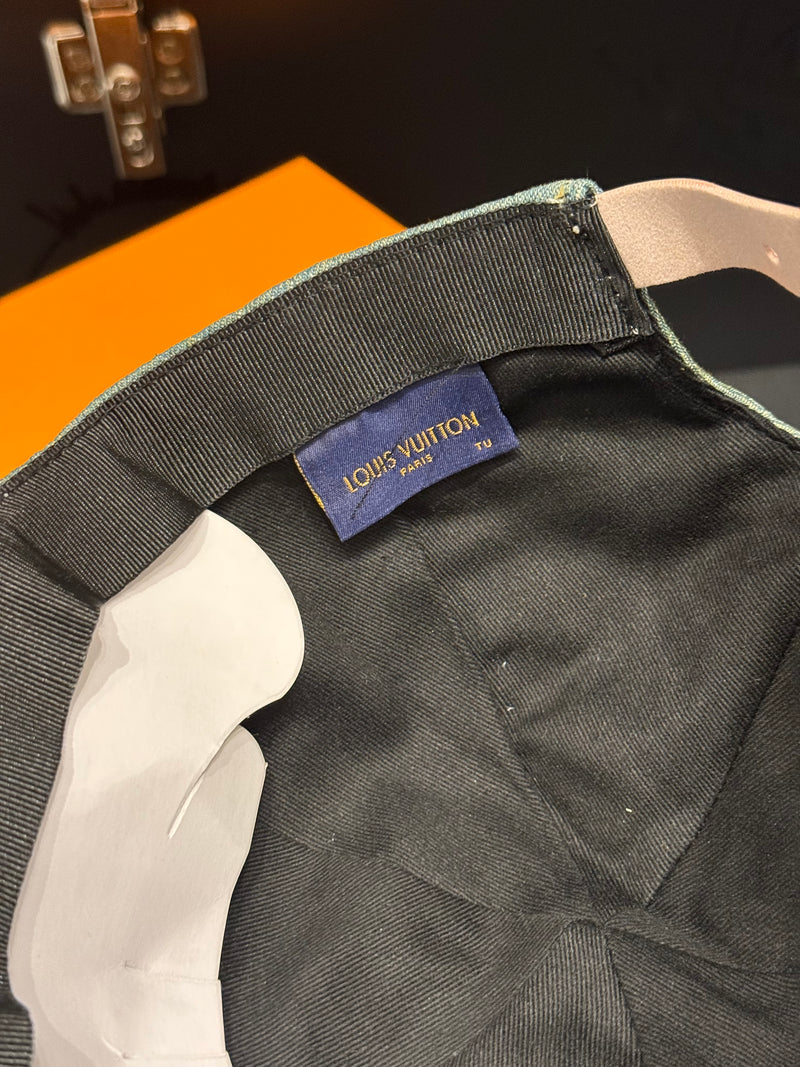 Boné Louis Vuitton Logo Destonado Com Box - Pronta Entrega