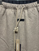 Short Essentials Fear Of God Light Brown - Pronta Entrega