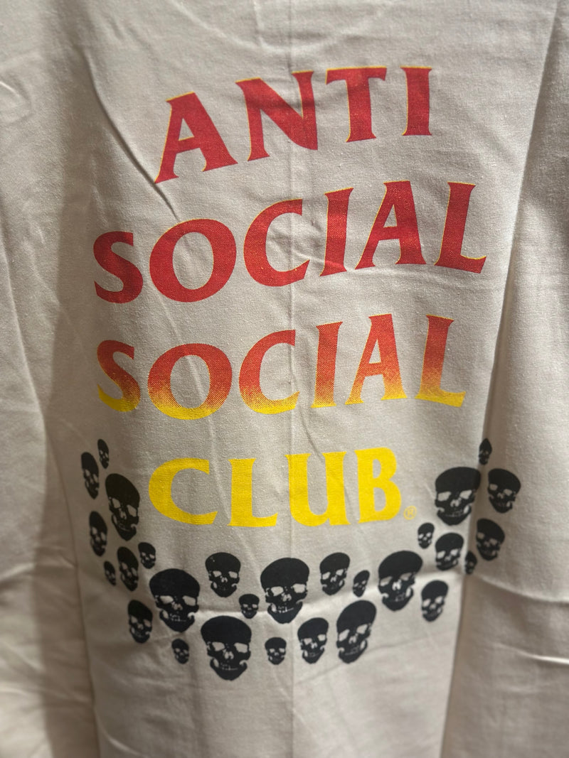 Camisa Anti Social Social Club Bege Skull - Pronta Entrega