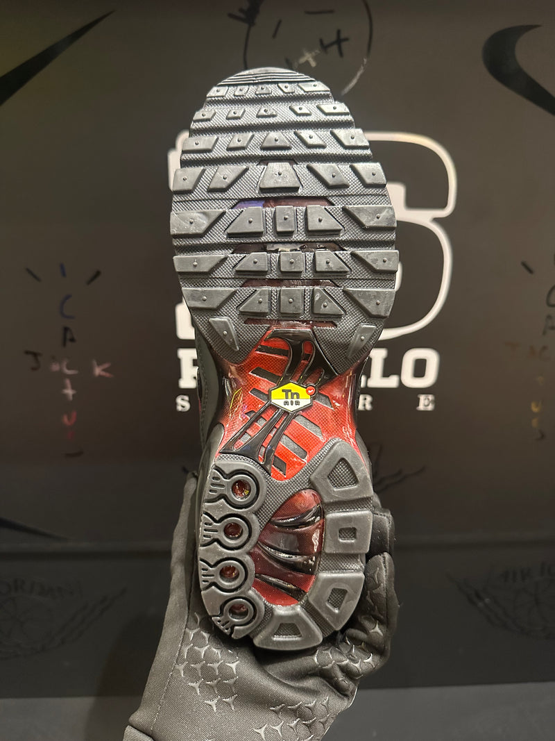 Tênis Nike Air Max TN Plus “Deadpool” - Pronta Entrega