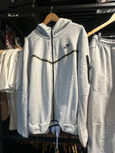 Conjunto Nike Tech Fleece - Pronta Entrega