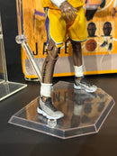 Action Figure LeBron James Lakers No. 127 Medicom Mafex - Pronta Entrega