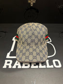 Boné Gucci Gray Aba Curva Faixa Lateral - Pronta Entrega