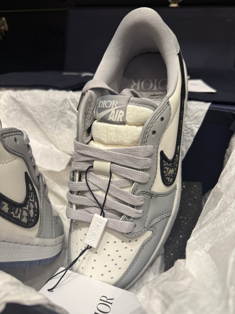 Tênis Nike Air Jordan 1 Low X Dior Grey - Pronta Entrega