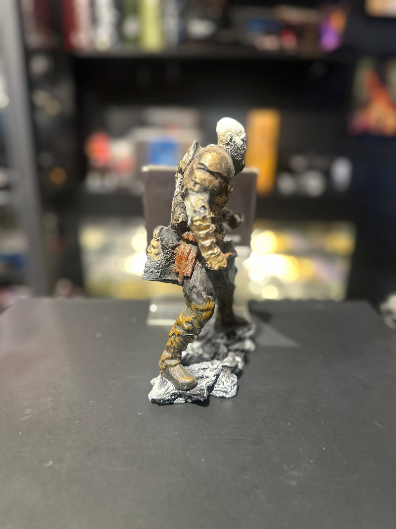 Boneco de ResinaGod Of War 4 Kratos com Armadura 20cm Resina - Pronta Entrega