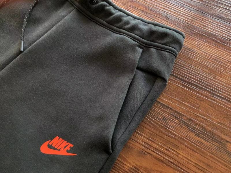 Conjunto Nike Tech Fleece Cinza escuro / Preto / Laranja - Encomenda