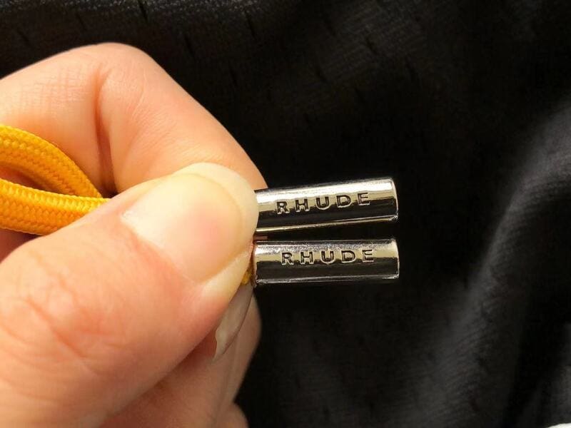 Rhude Court Logo Shorts - Encomenda